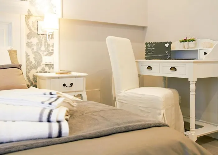 Charme & Chic Luxury Rome