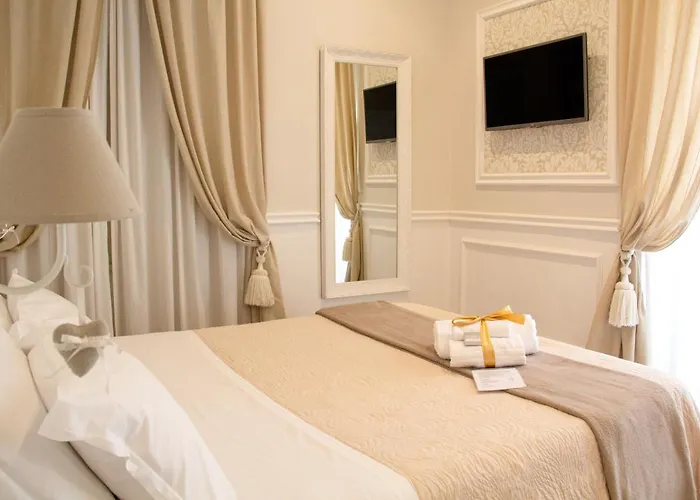 Charme & Chic Luxury Guest house 4*