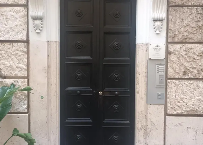 Charme & Chic Luxury Guest house
