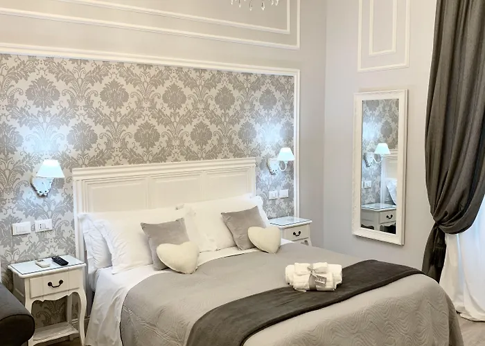 Charme & Chic Luxury 4* Rome