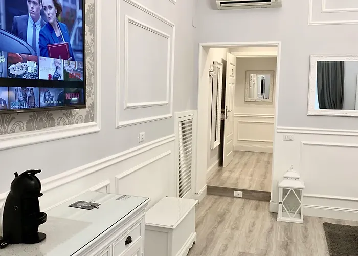 Charme & Chic Luxury Guest house Rome