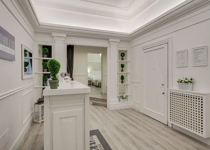 Charme & Chic Luxury Guest house 4*