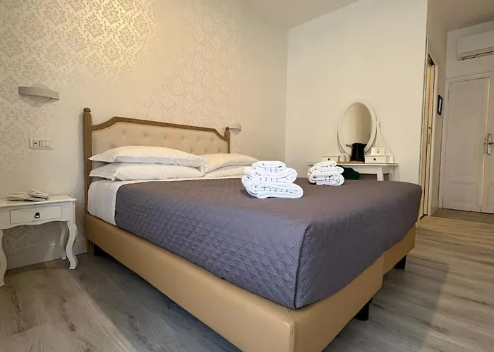 Pensión Charme & Chic Luxury 4*