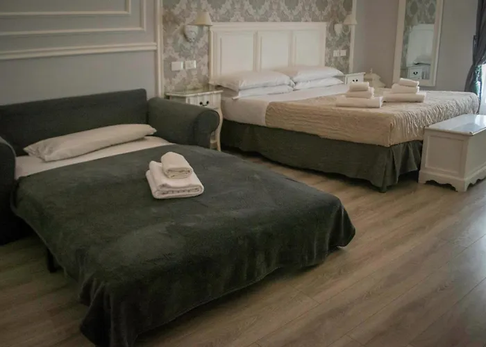 Vendégház Charme & Chic Luxury 4*